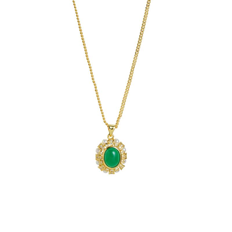 Necklace Vintage Style Diamond Inlaid (L049) Palace Style Long-lasting Jewelry 24K GOLD FILLED Material Green Gemstone Pendant