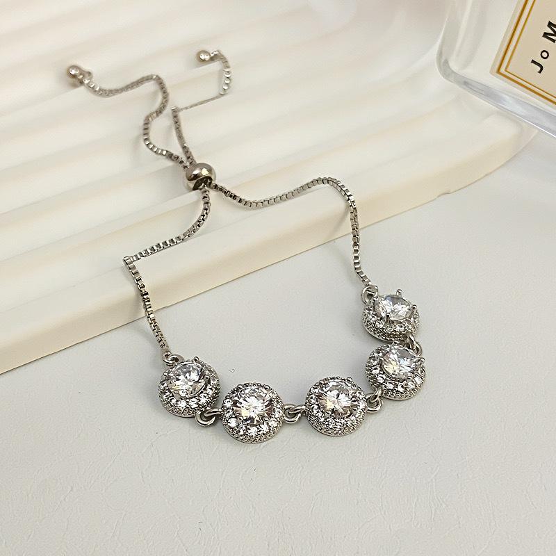 Round Micro Pave Zircon Adjustable Bracelet Light Luxury Exquisite Elegant High-end Versatile Personality Pull Bracelet Wholesale