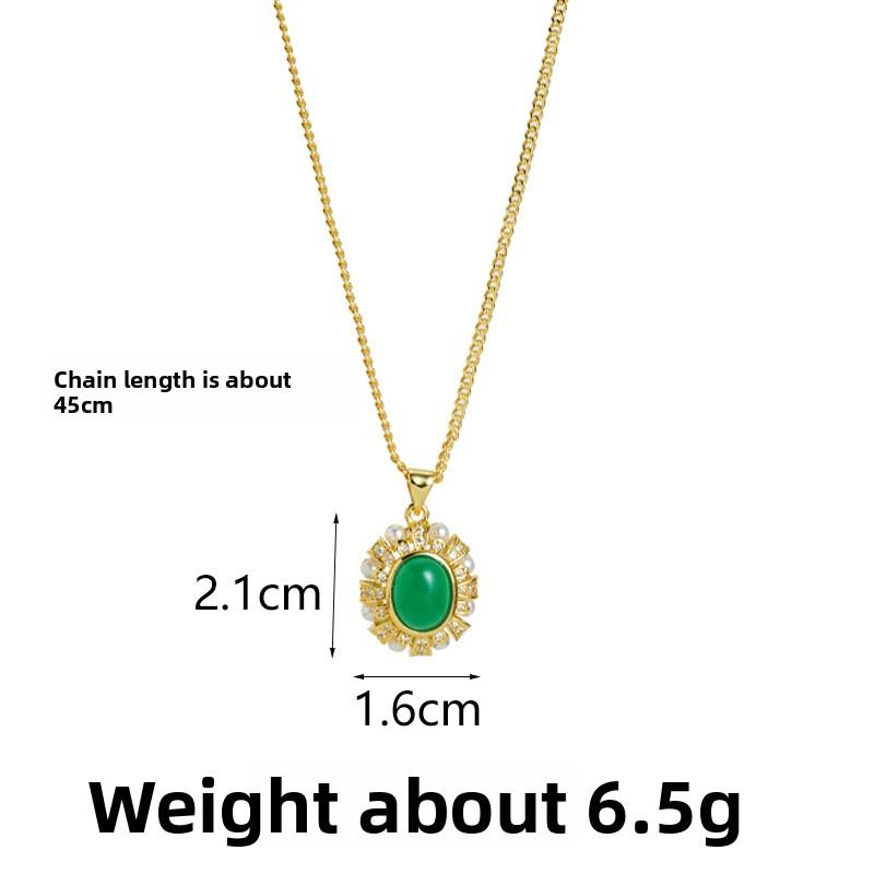 Necklace Vintage Style Diamond Inlaid (L049) Palace Style Long-lasting Jewelry 24K GOLD FILLED Material Green Gemstone Pendant